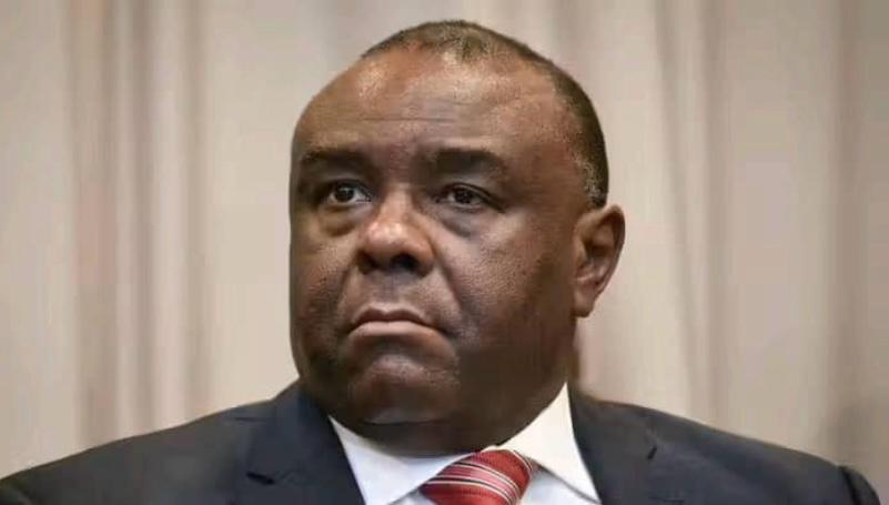 SOCIETE | Jean Pierre BEMBA Court Vers Une Solution Urgente Pour Les Passagers Des Différents Vols De Ce Dimanche